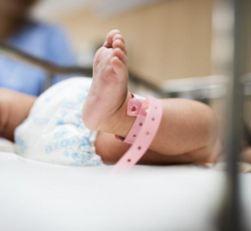 Noworodek w pierwszych dniach po porodzie - Mustela Poland - 1