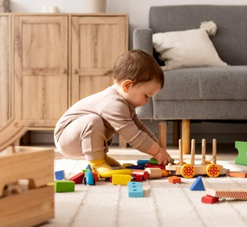 Zabawki kontrastowe — od kiedy i czy warto? - Mustela Poland - 1